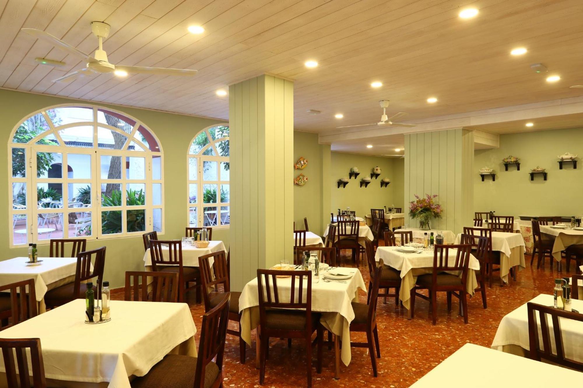 Hotel Varinia Serena - Balneario De Аланхе Экстерьер фото